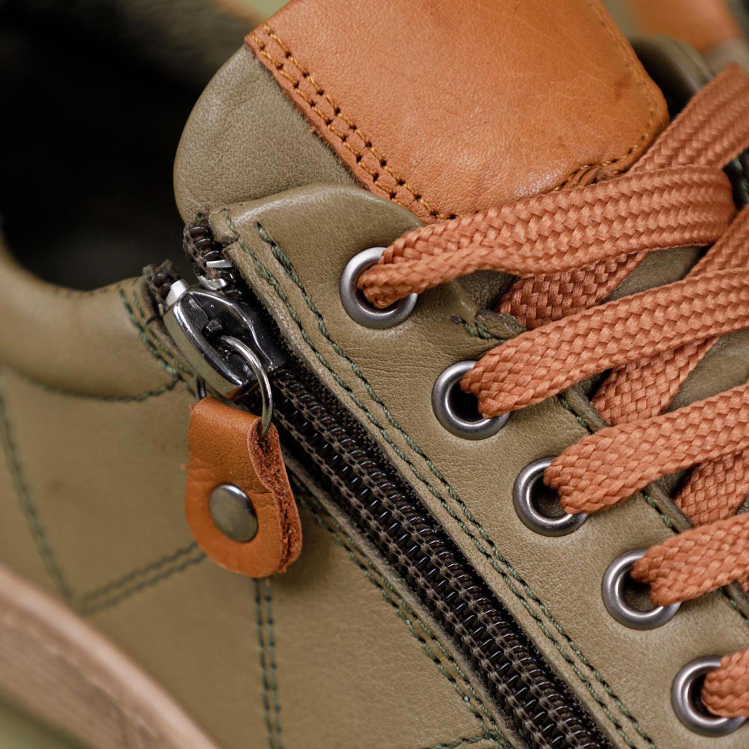 Dobran Kadın Hakiki Deri Yeşil Taba Günlük Ayakkabı