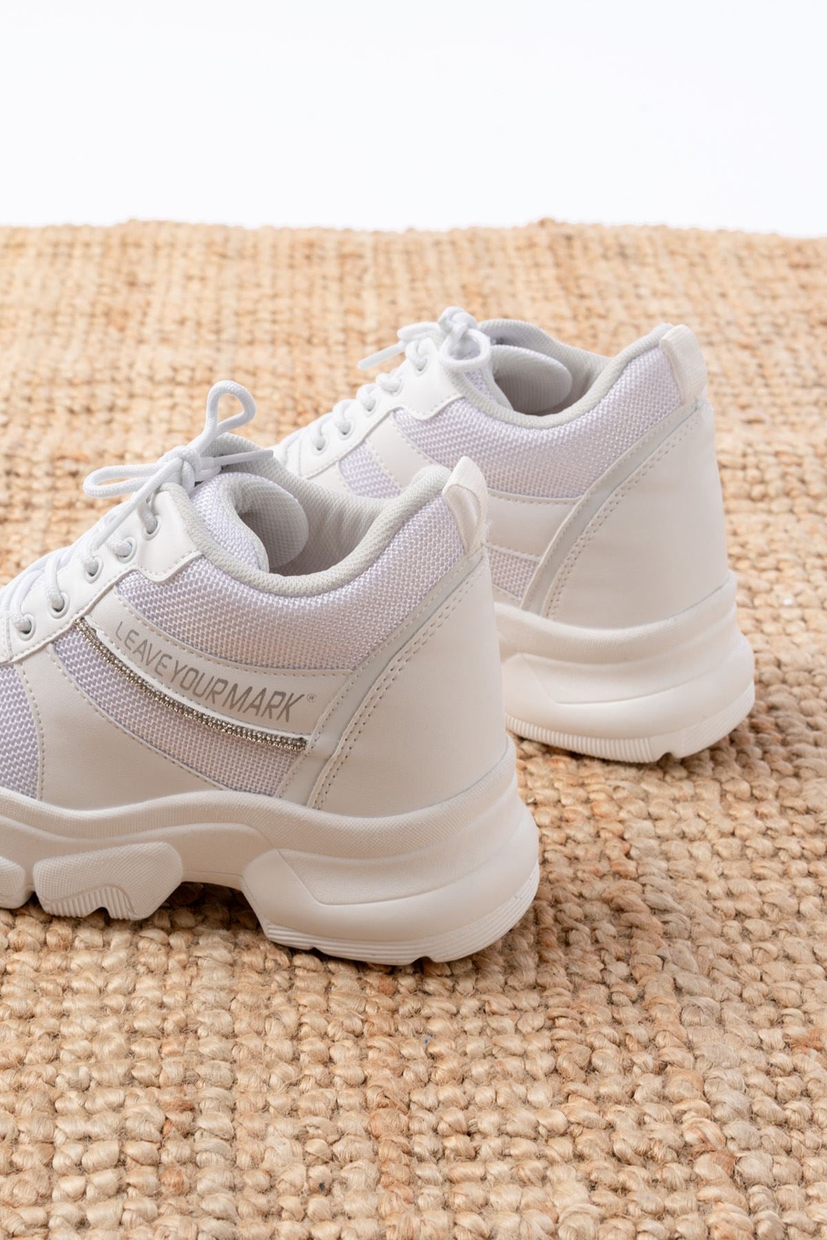Wensy Kadın Beyaz Fileli Bağcıklı Gizli Topuklu Spor Ayakkabı