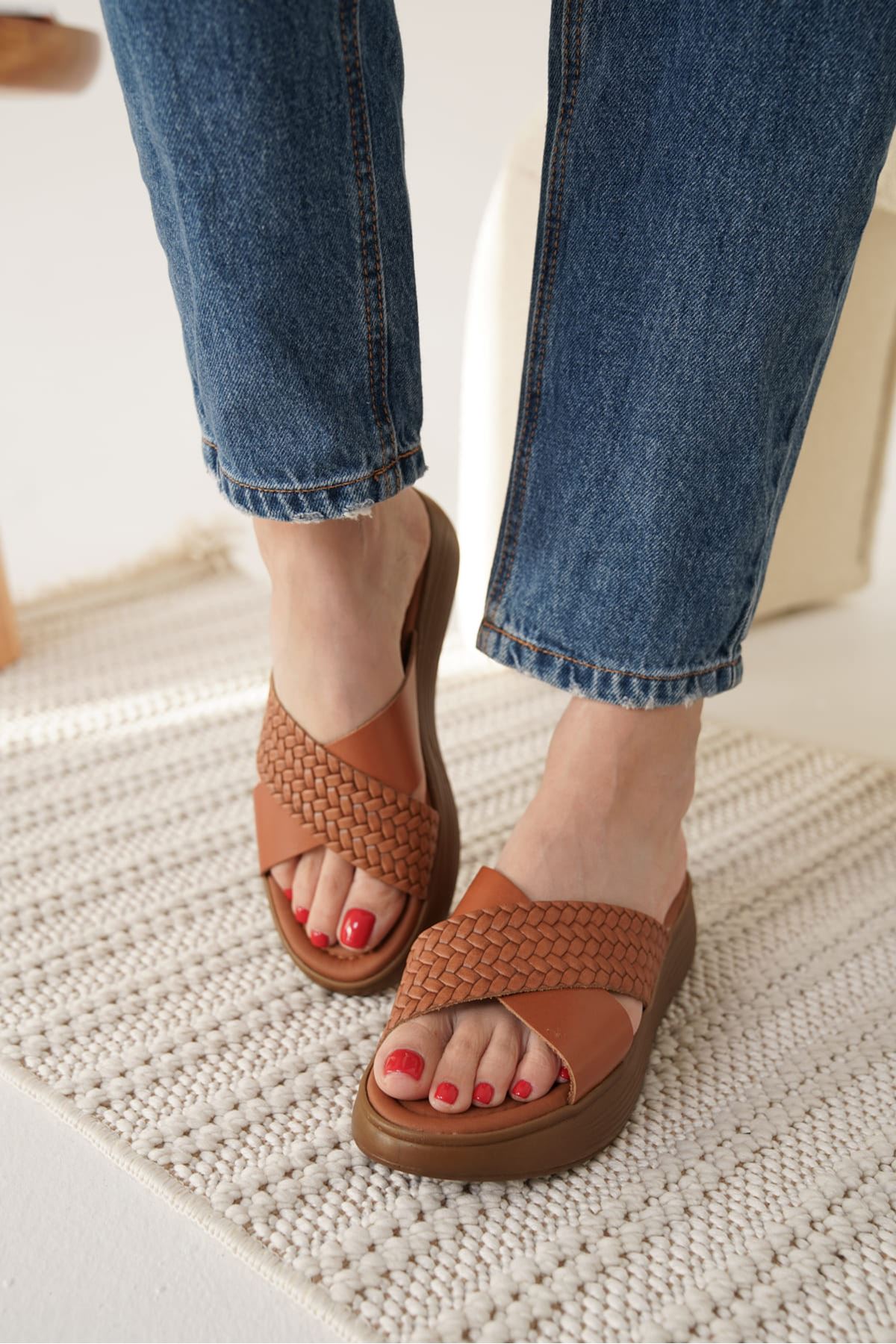 Fayn Kadın Örgü Desenli Hakiki Deri Taba Terlik