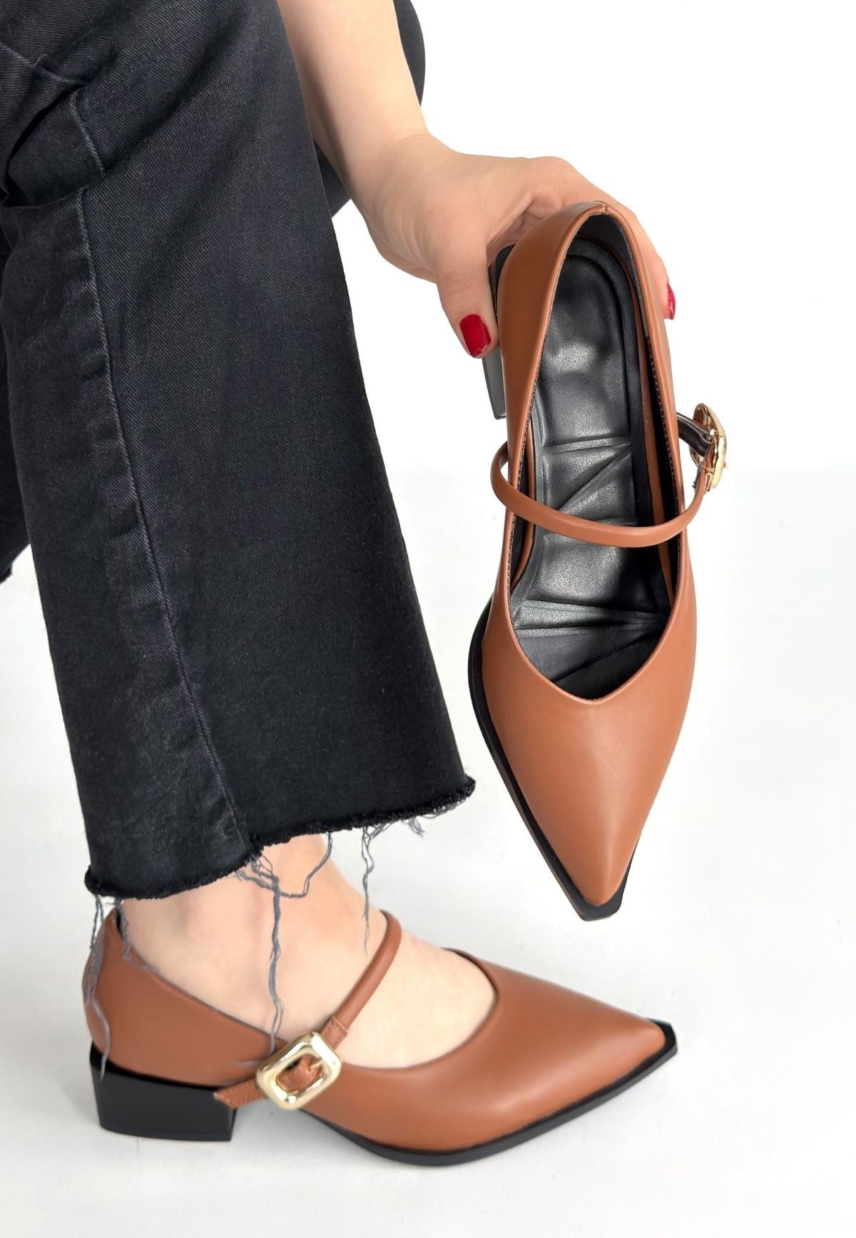 Galye Kadın Taba Kemerli Topuklu Ayakkabı