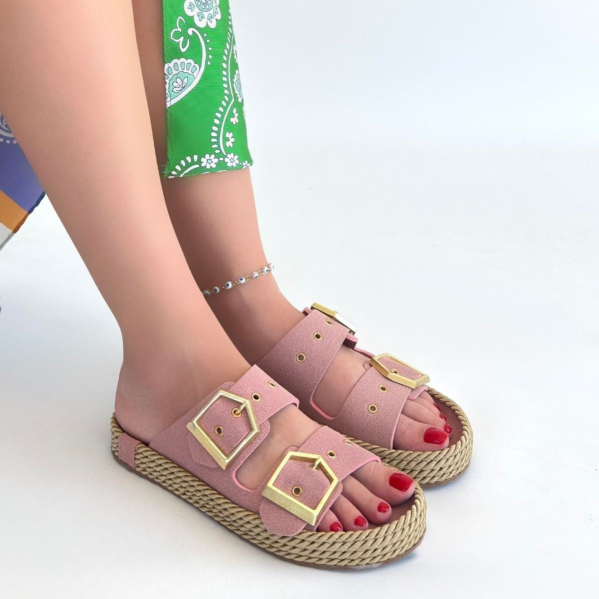 İces Kadın Pudra Nubuk Tokalı Terlik