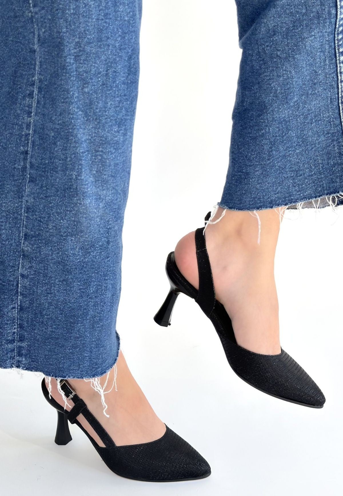 Joga Kadın Siyah Saten Simli Topuklu Ayakkabı