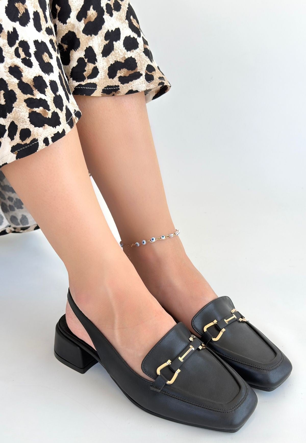 Joone Kadın Kısa Topuklu Siyah Babet Ayakkabı