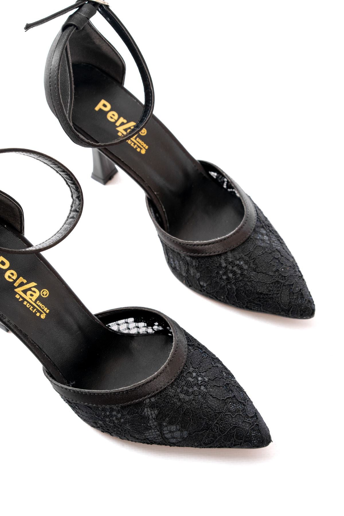 Meroje Siyah Fileli Çiçek Detaylı Kadın Abiye Topuklu Ayakkabı