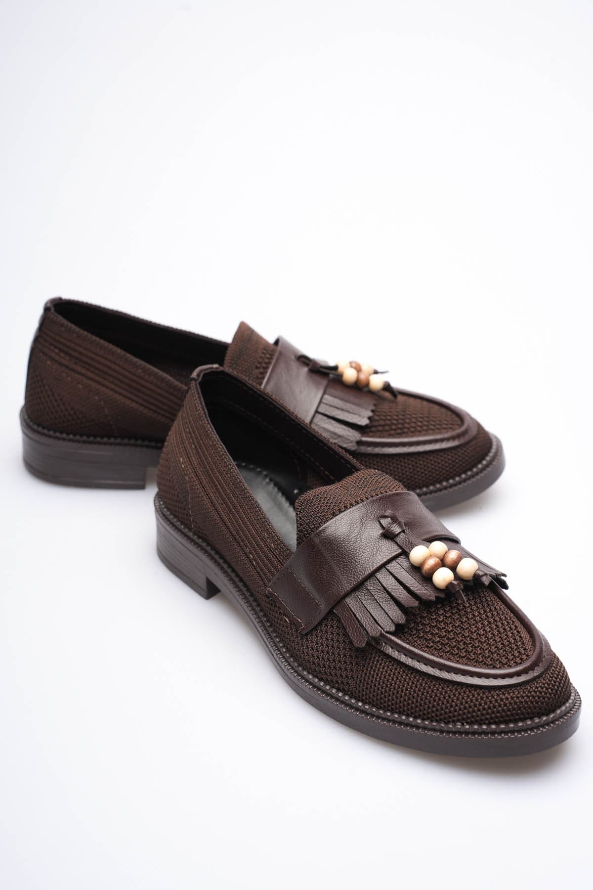 Monvia Kadın Acı Kahve Boncuk Püsküllü Loafer Ayakkabı