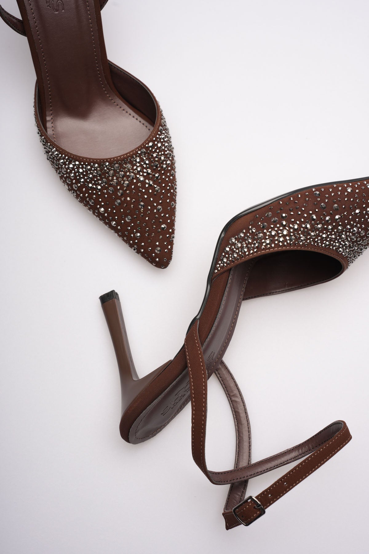 Feylin Kadın Acı Kahve Taşlı Topuklu Ayakkabı