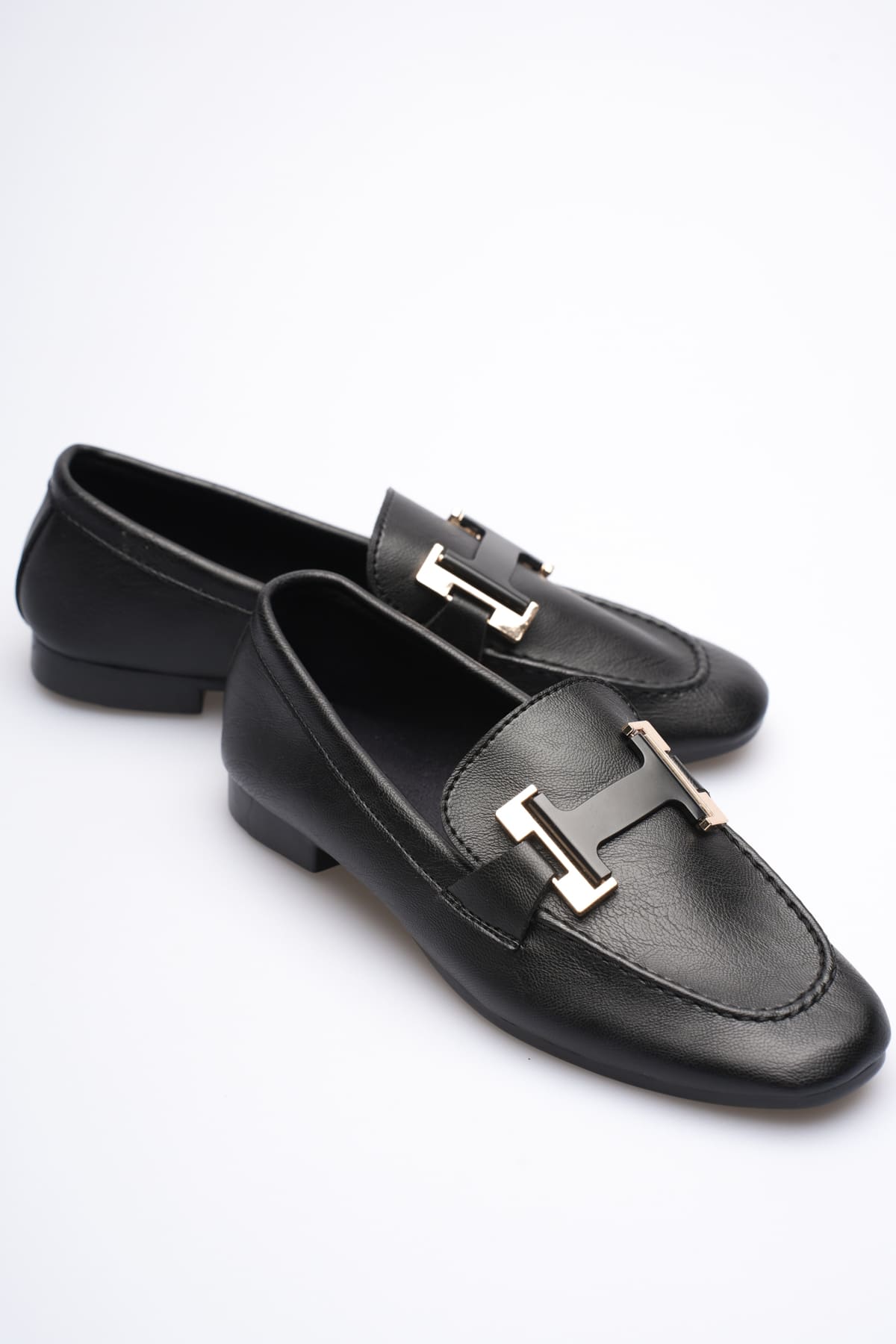 Orvyn Kadın Siyah Tokalı Babet Ayakkabı