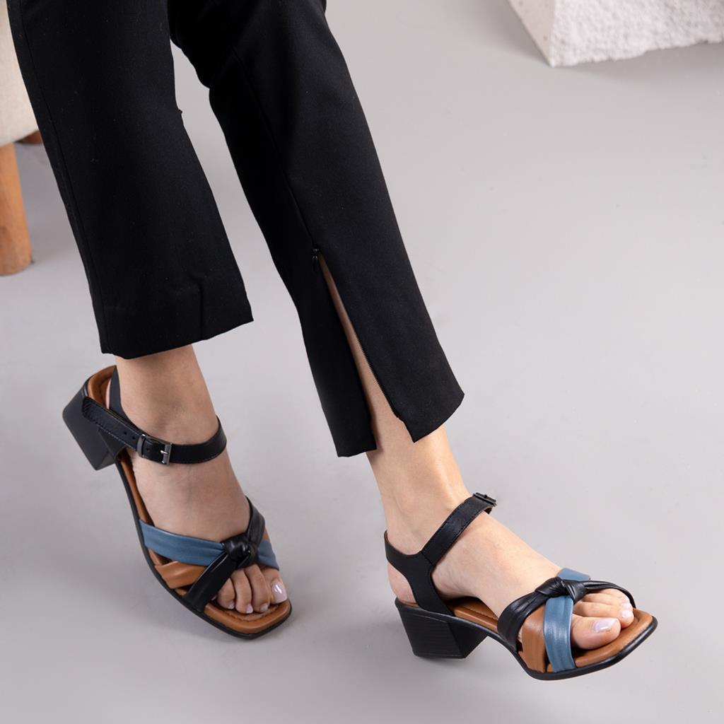 Kastel Siyah Hakiki Deri Kadın Topuklu Sandalet