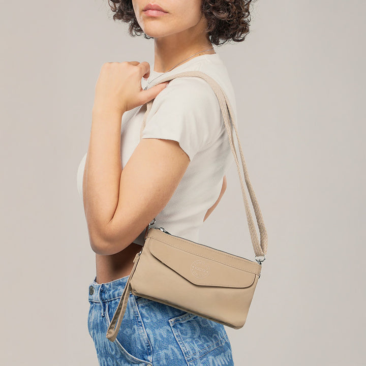 Kolek Küçük Boy Fermuarlı Su Geçirmez Kadın Çapraz Çanta