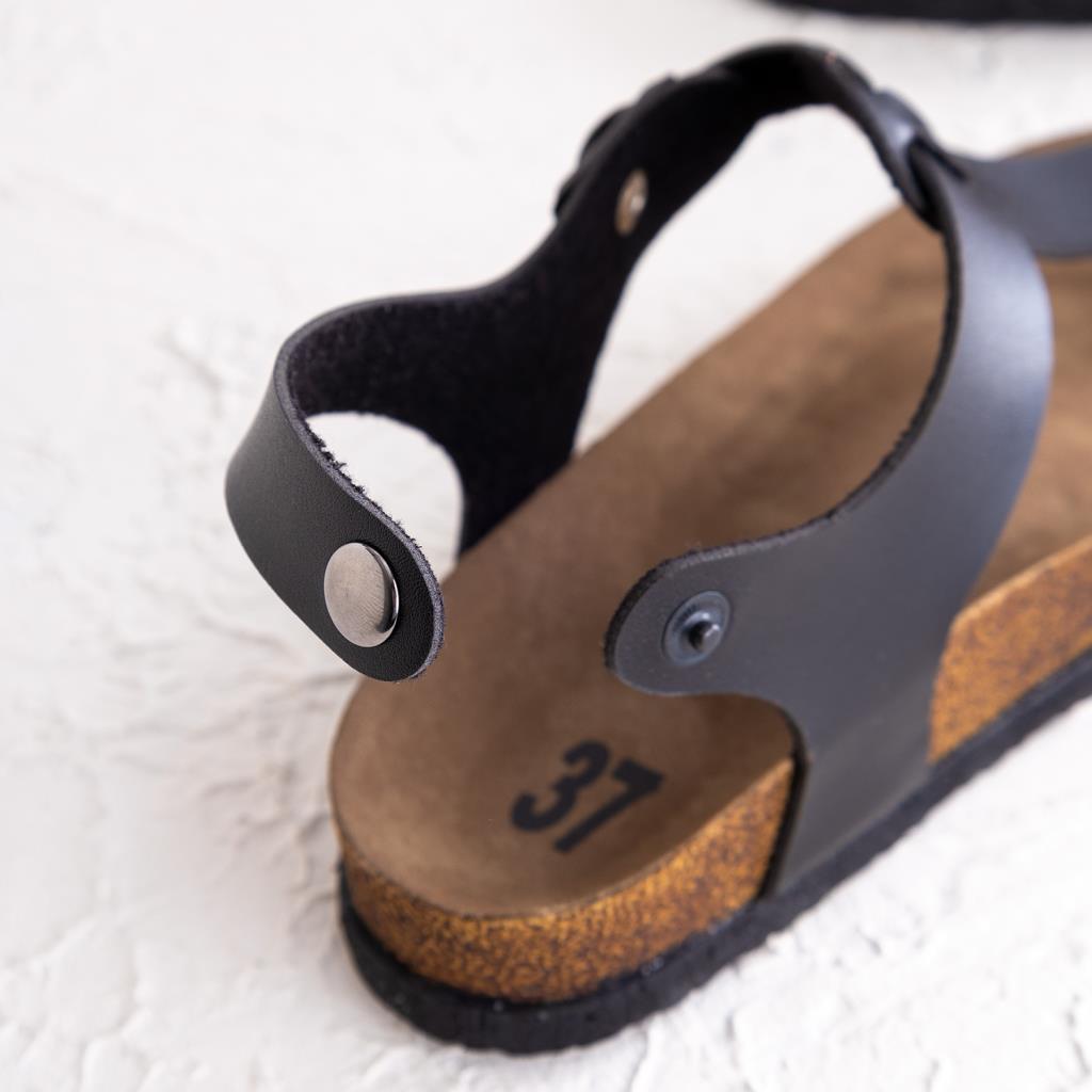 Larindo Kadın Siyah Deri Sandalet