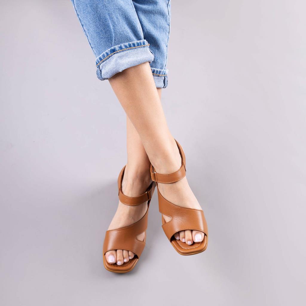 Layna Kadın Hakiki Deri Taba Topuklu Sandalet