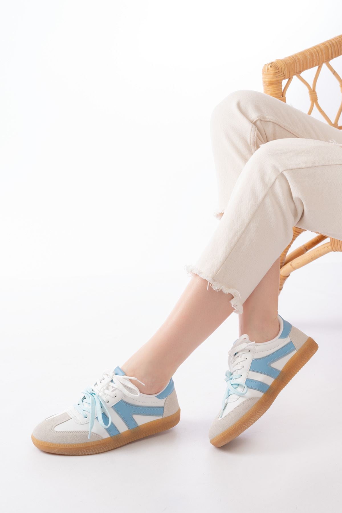 Saltora Mavi Garni Bağcıklı Termo Taban Kadın Spor Ayakkabı