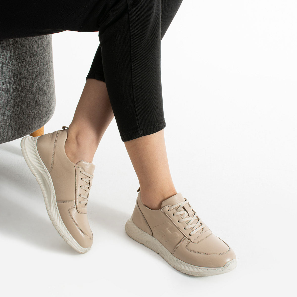 Mead Kadın Hakiki Deri Bej Spor Ayakkabı