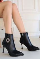 Moose Kadın Siyah Tokalı Topuklu Bot