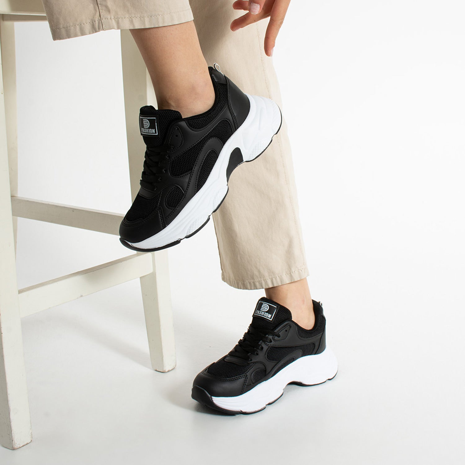 Nagen Kadın Siyah Beyaz Günlük Spor Ayakkabı