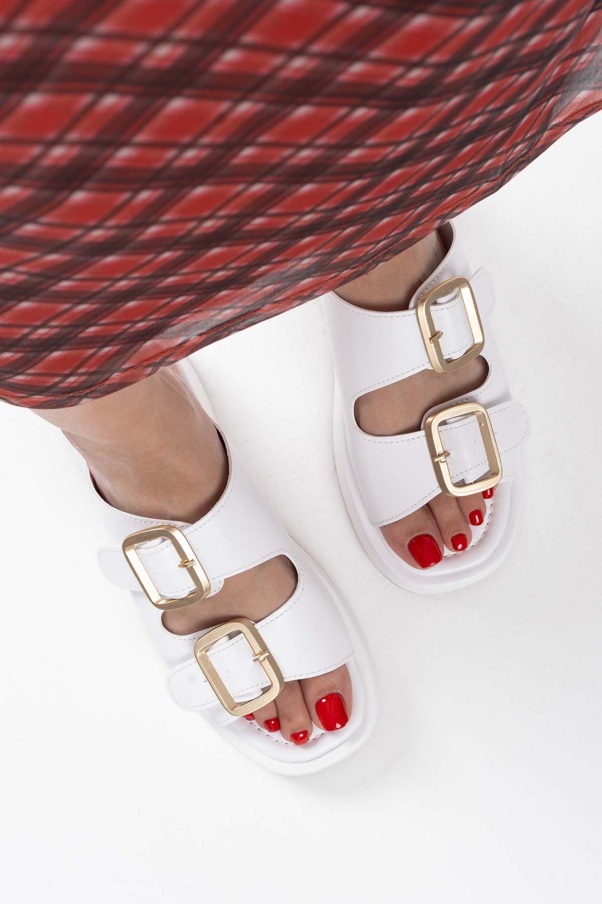 Nare Kadın Beyaz Tokalı Terlik