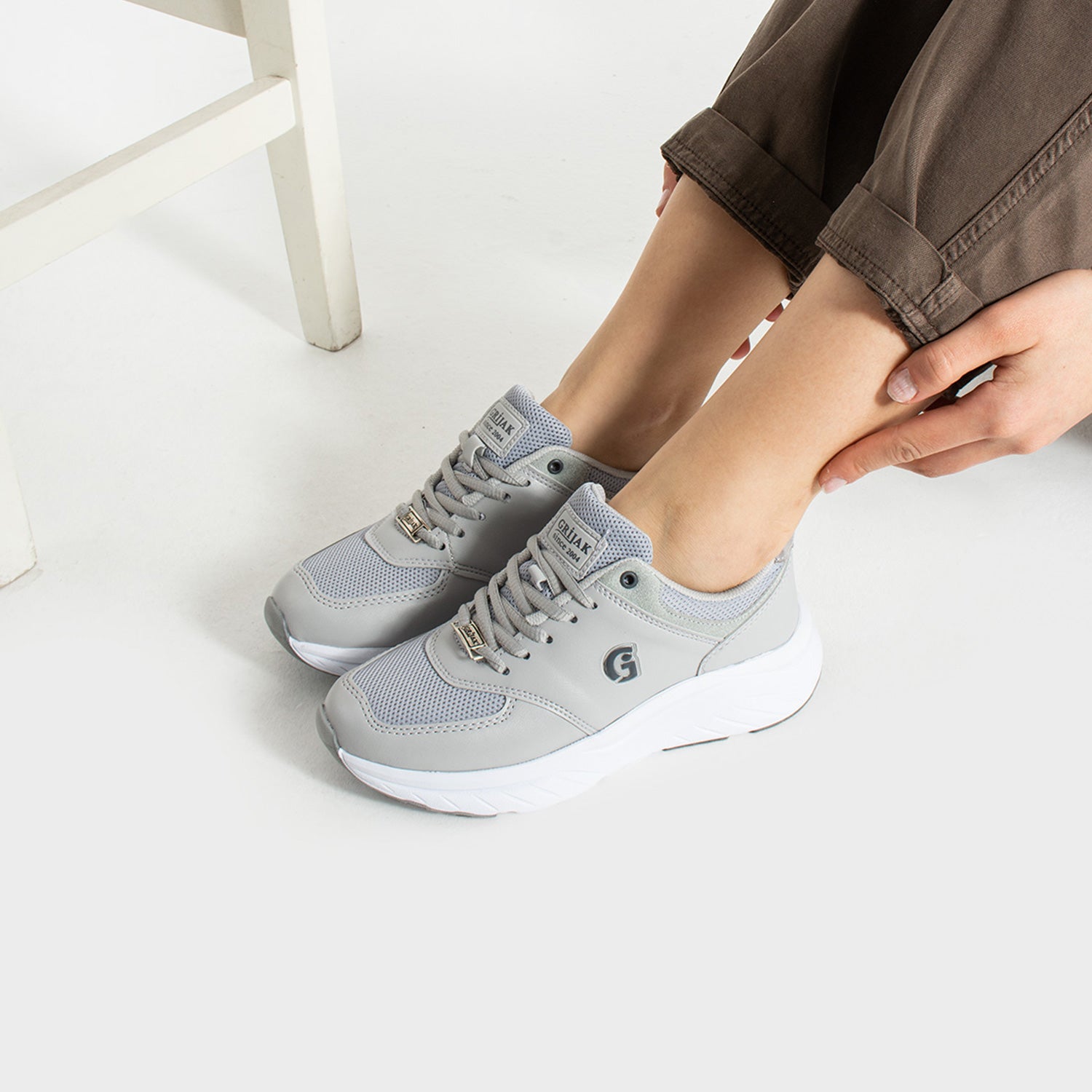 Nesra Kadın Günlük Beyaz Gri Spor Ayakkabı