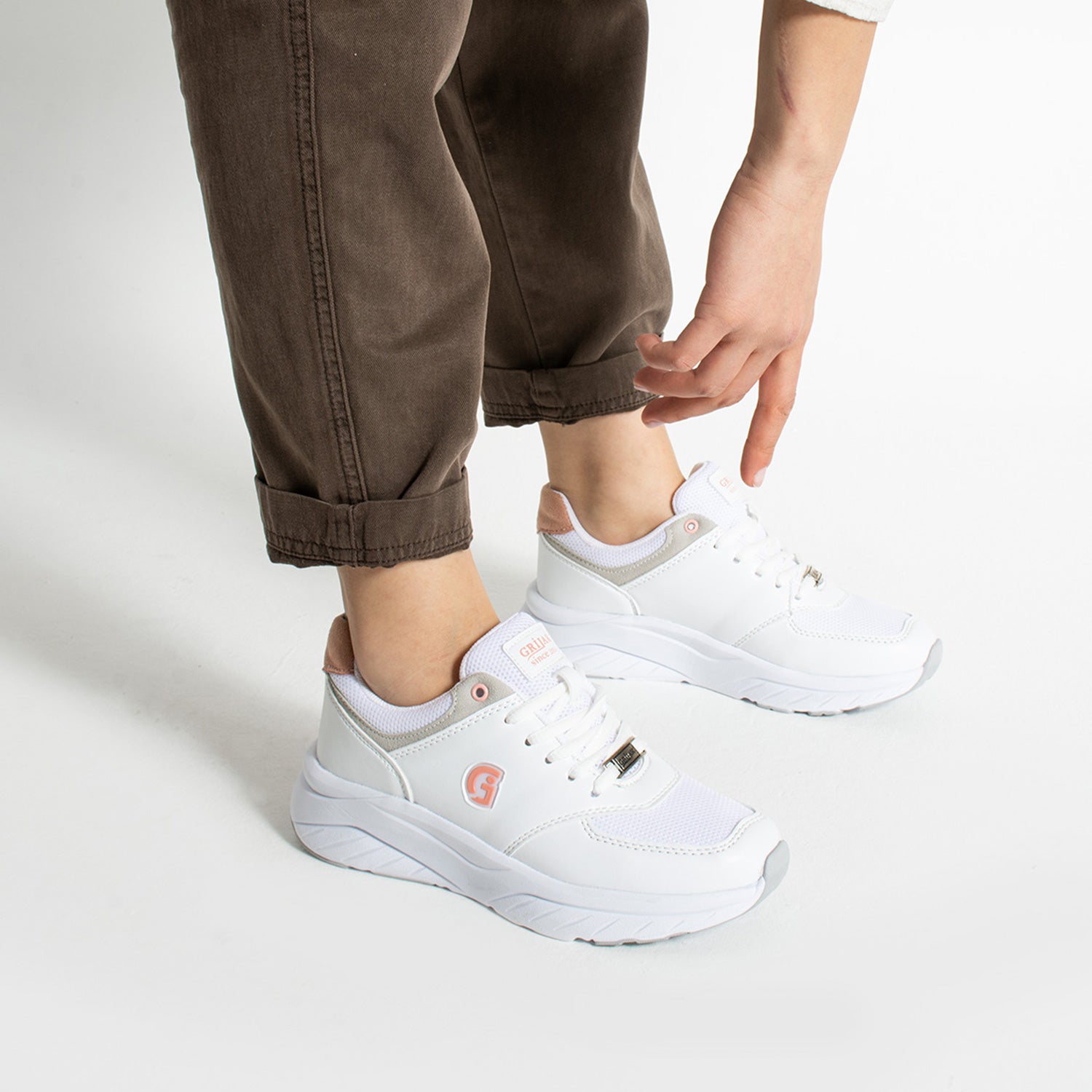 Nesra Kadın Günlük Beyaz Pudra Spor Ayakkabı