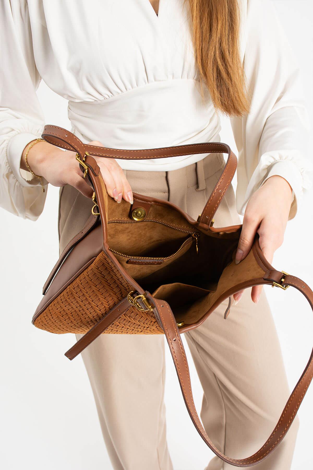 NEVRA-N Kadın Hakiki Süet Deri Omuz Çantası