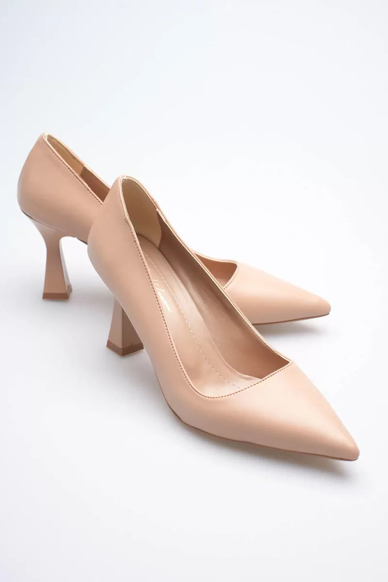 Lessa Nude Sivri Burun Orta Topuklu Kadın Stiletto TR20MS02D