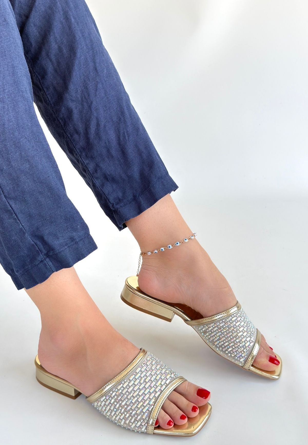 Ortu Kadın Gold İşlemeli Terlik