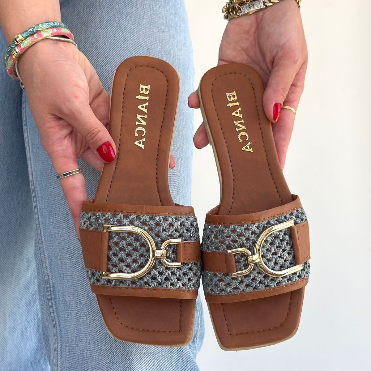 Pıer Kadın Taba Gri Hasır Dokulu Tokalı Terlik