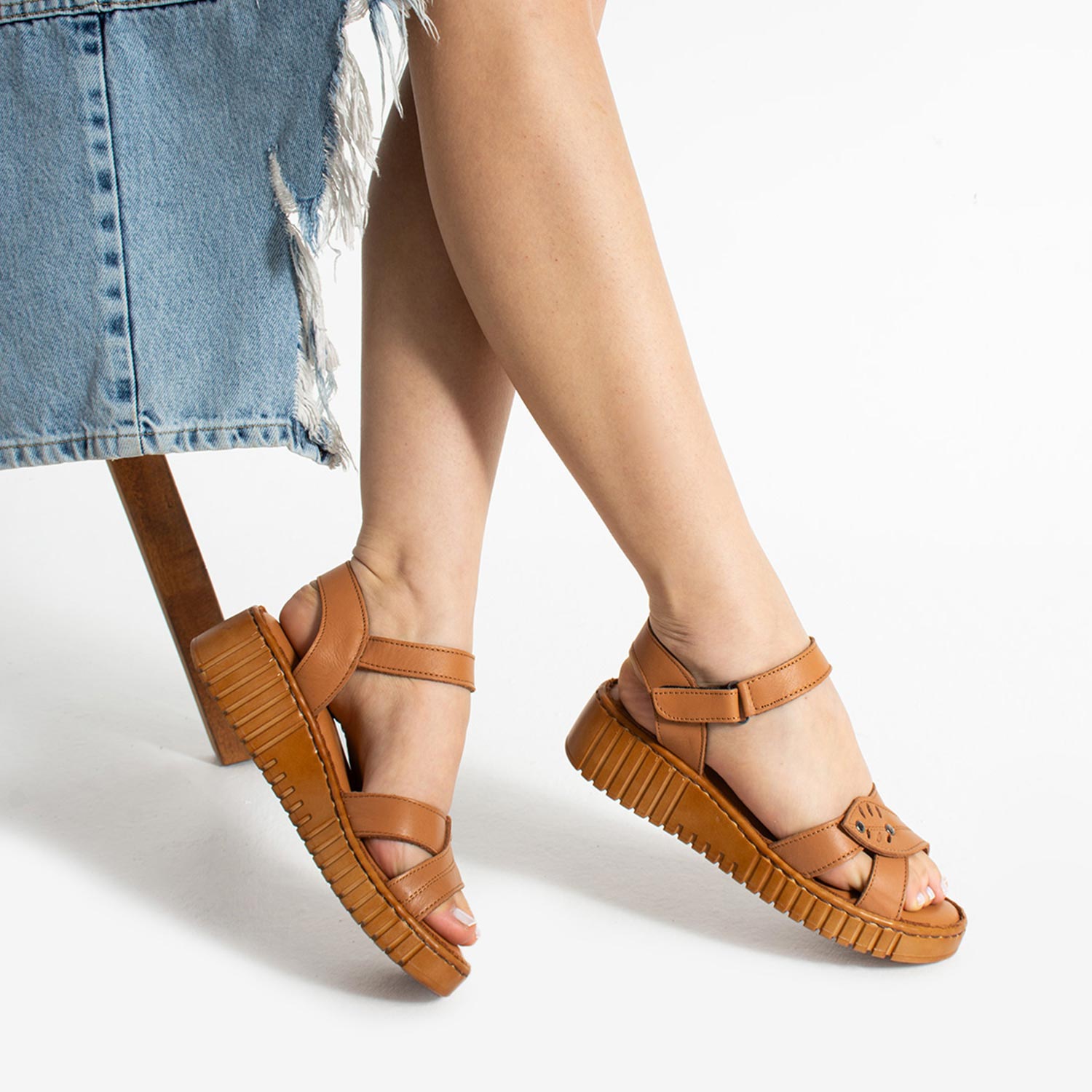 Pierre Cardin Judith Kadın Hakiki Deri Taba Sandalet