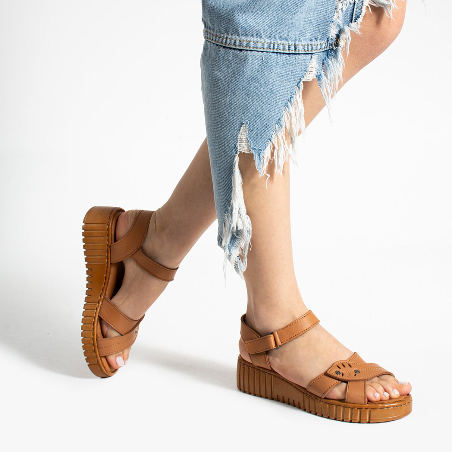 Pierre Cardin Judith Kadın Hakiki Deri Taba Sandalet