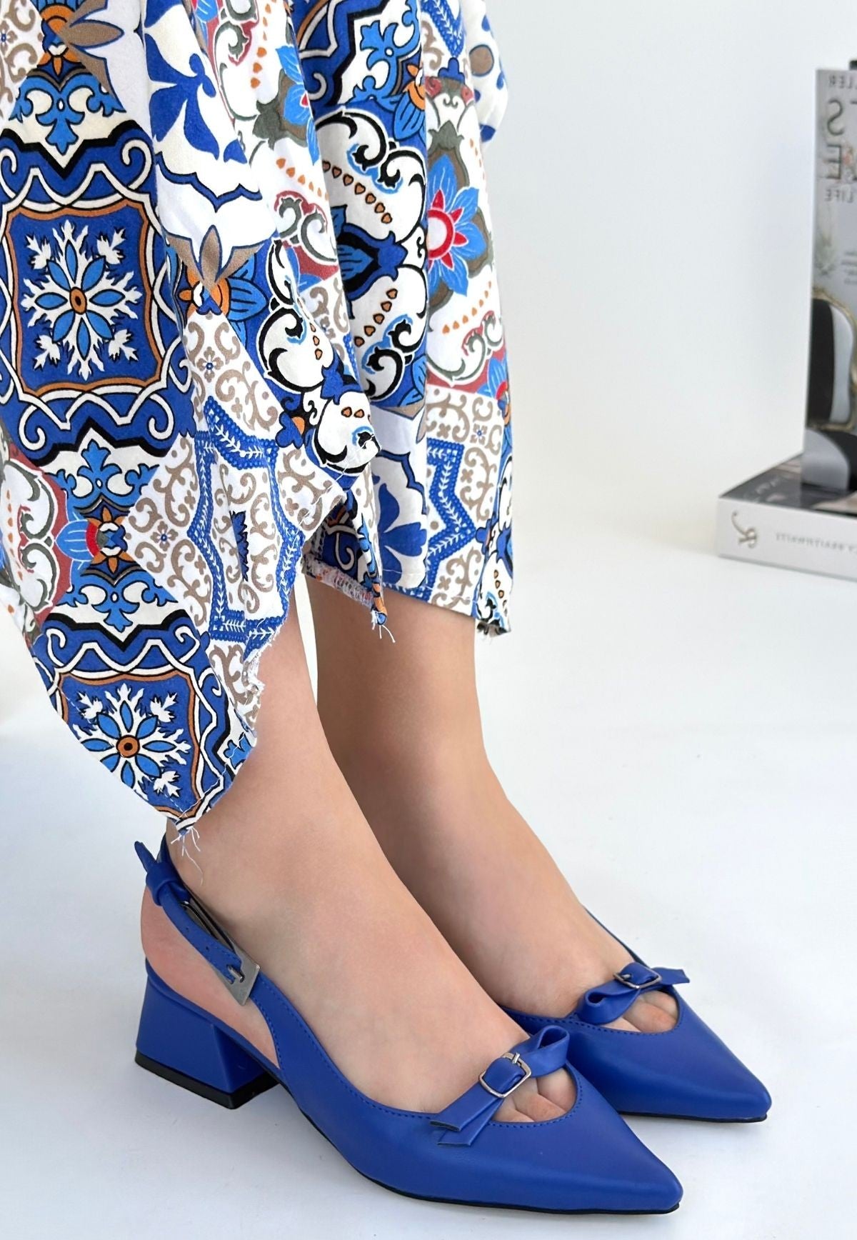 Rewat Kadın Mavi Tokalı Kısa Topuklu Ayakkabı