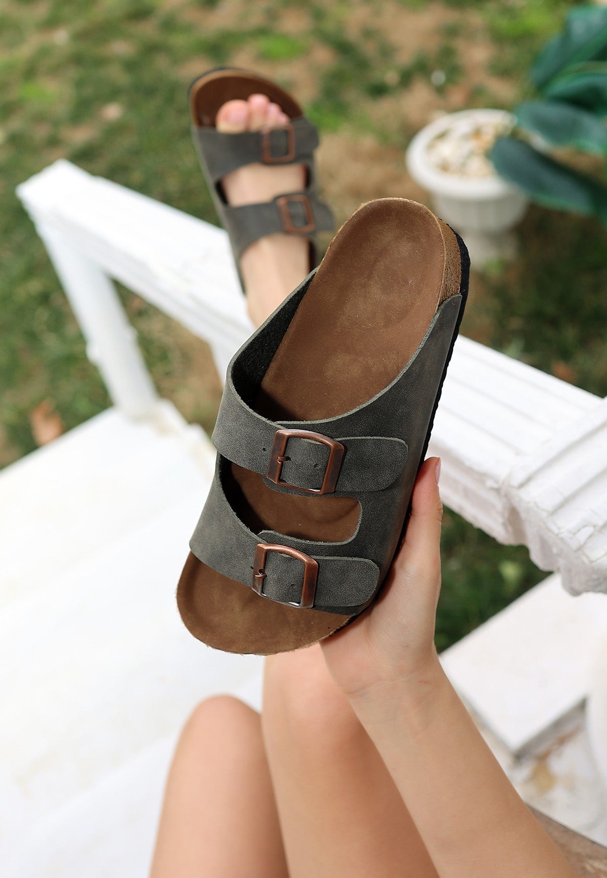 Rıno Kadın Haki Yeşil Nubuk Kemerli Terlik