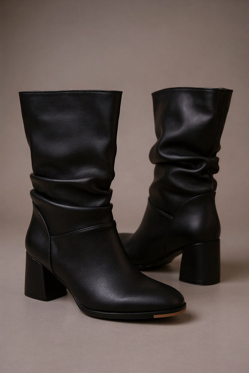 Mevher Siyah Topuklu Körüklü Kadın Bot