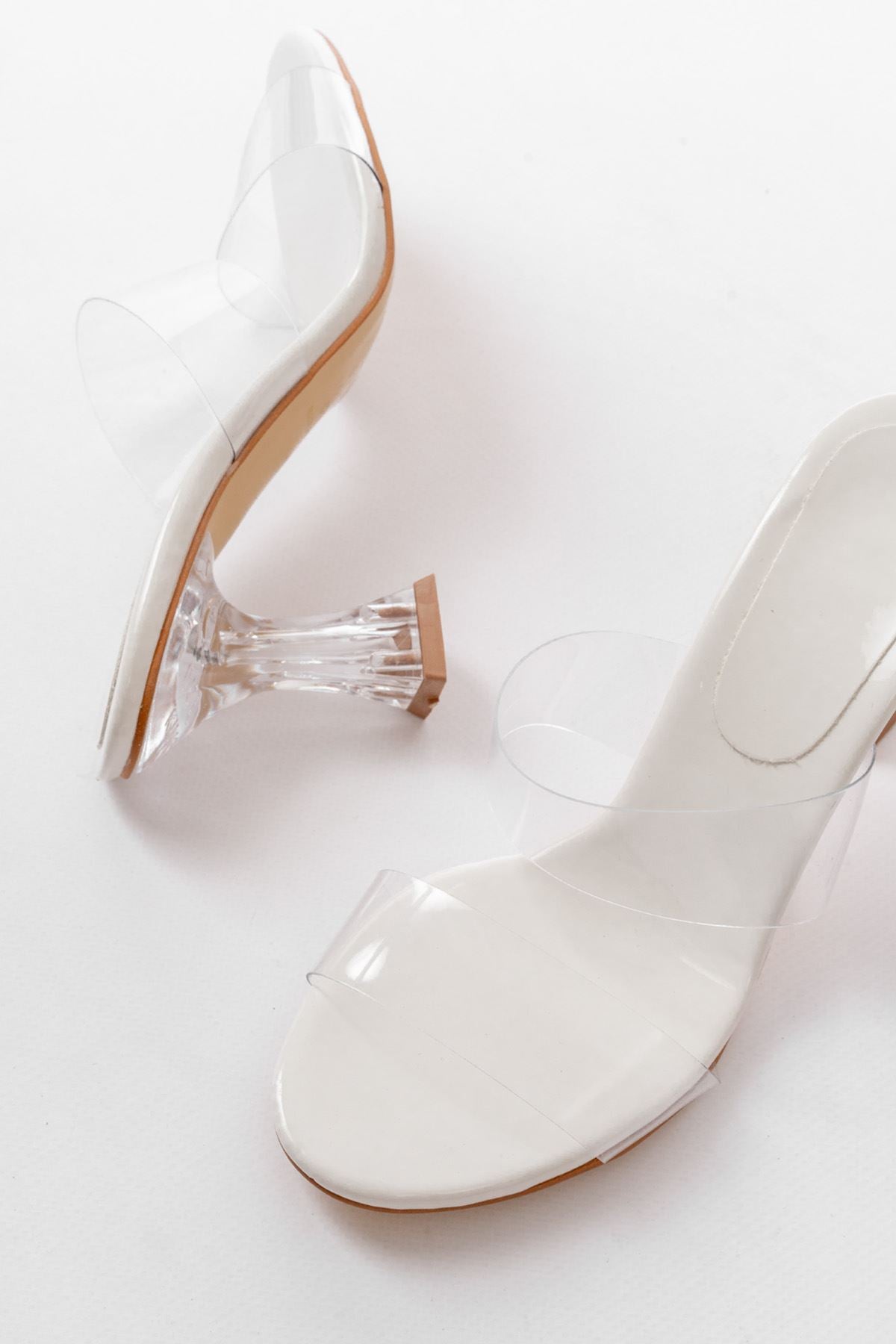 Ourenly Beyaz Rugan Çift Bantlı Topuklu Kadın Terlik