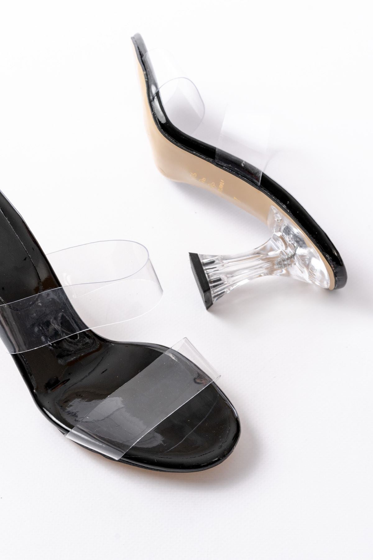 Ourenly Siyah Rugan Çift Bantlı Topuklu Kadın Terlik