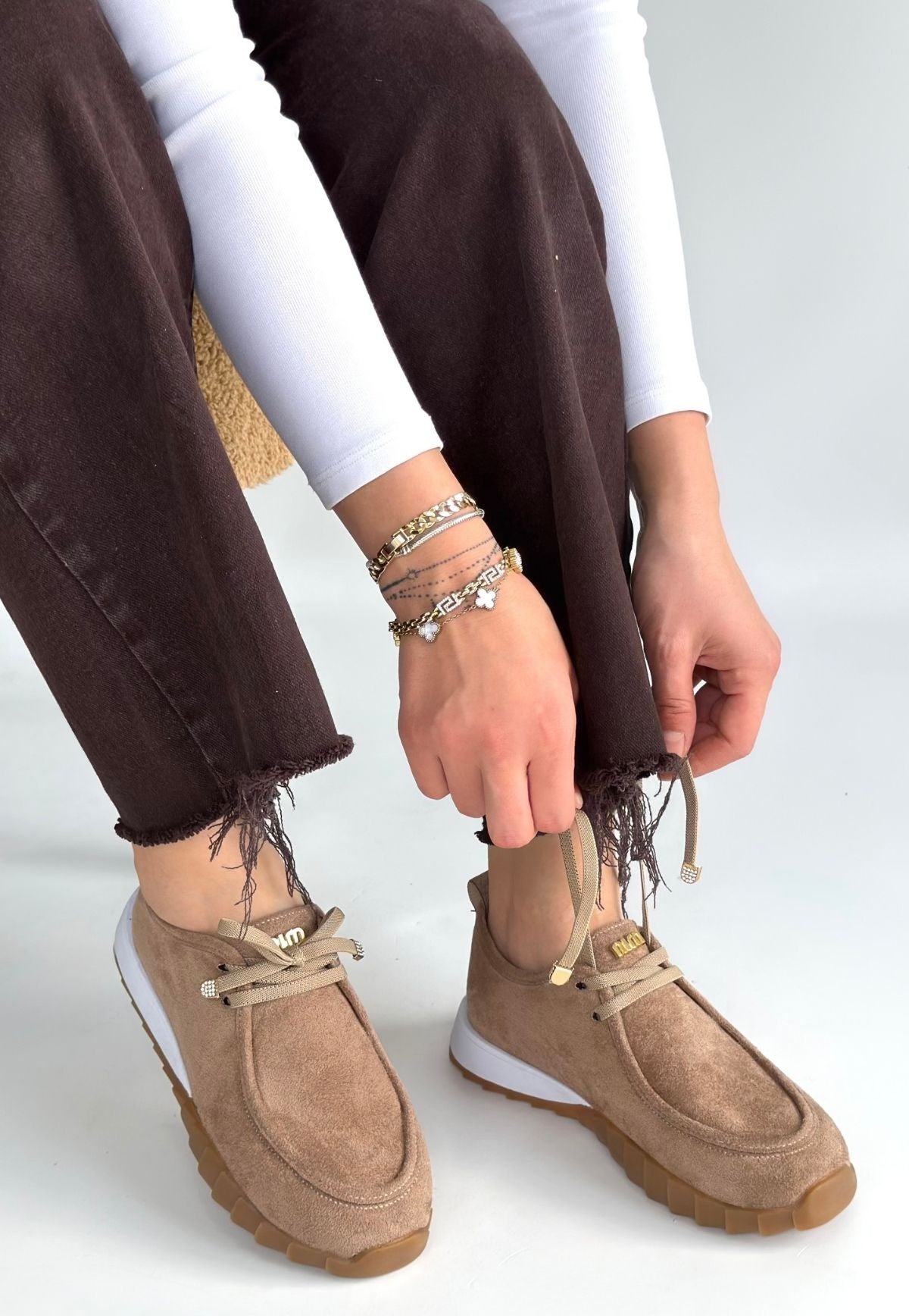 Sier Kadın Bej Süet Bağcıklı Günlük Ayakkabı