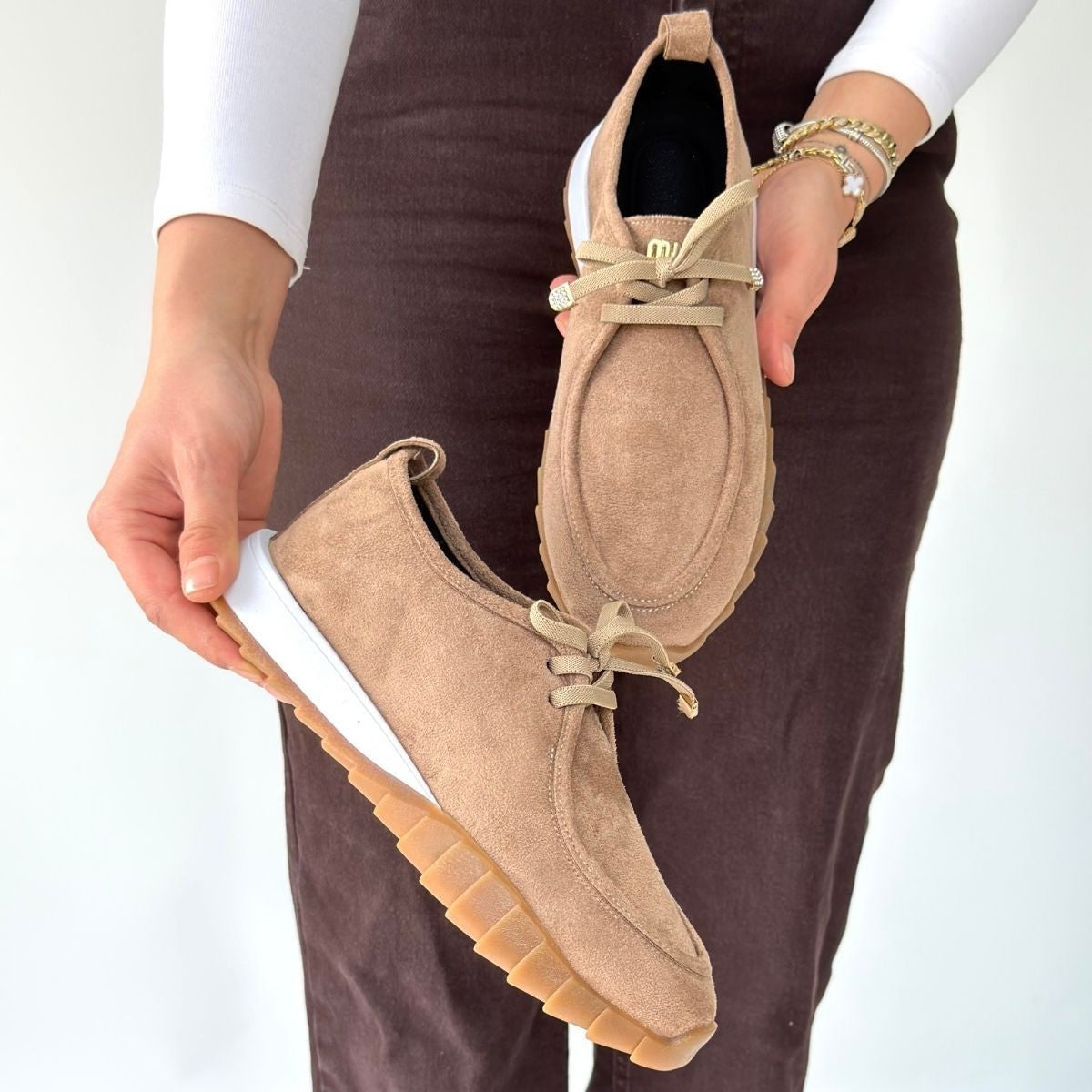 Sier Kadın Bej Süet Bağcıklı Günlük Ayakkabı