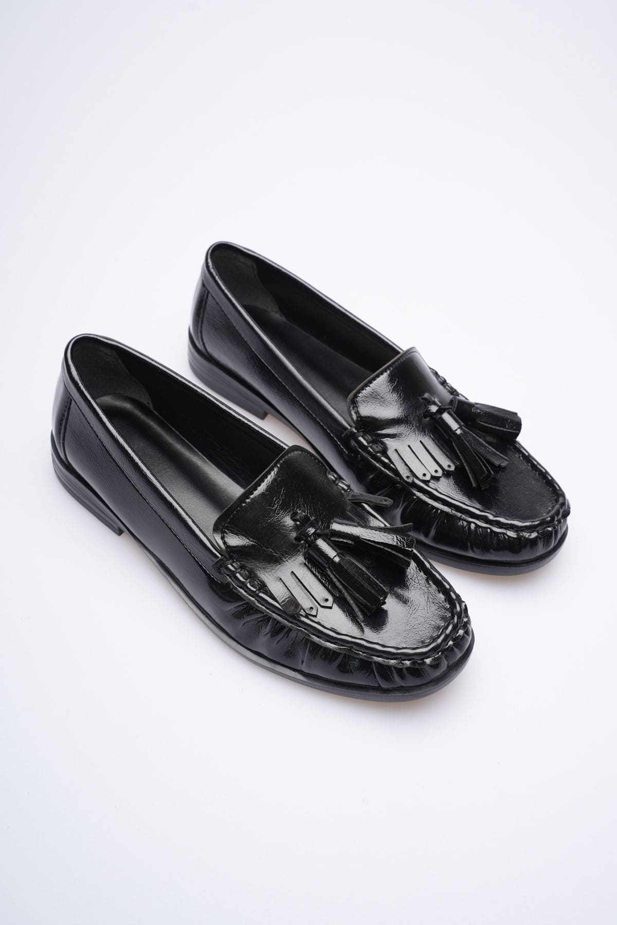 Gianna Siyah Rugan Püsküllü Kadın Loafer Ayakkabı