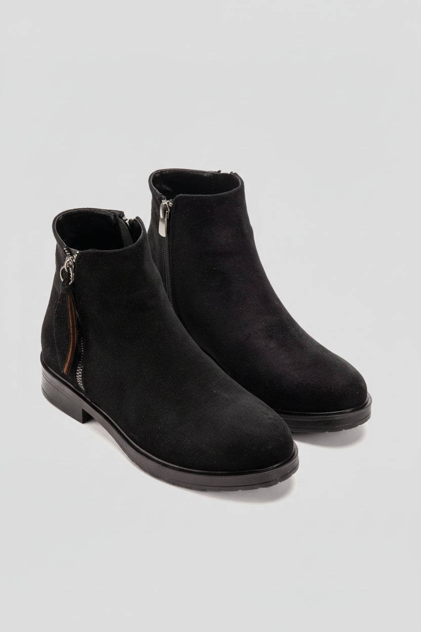 Alenyaz Siyah Süet Yaprak Desenli Fermuarlı Kadın Bot