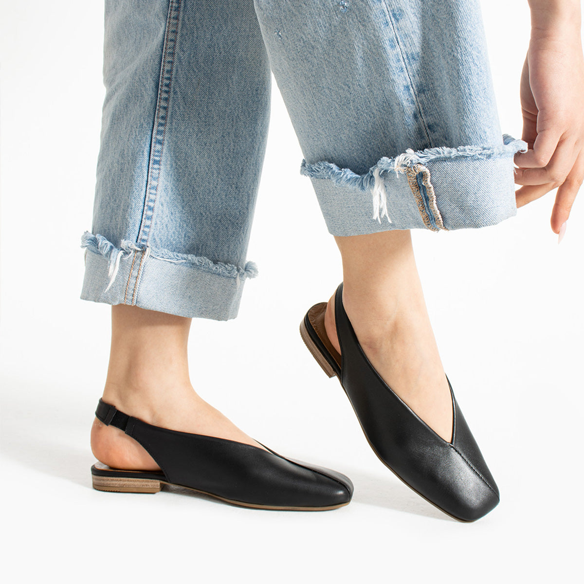 Tayba Kadın Hakiki Deri Arkası Açık Siyah Babet