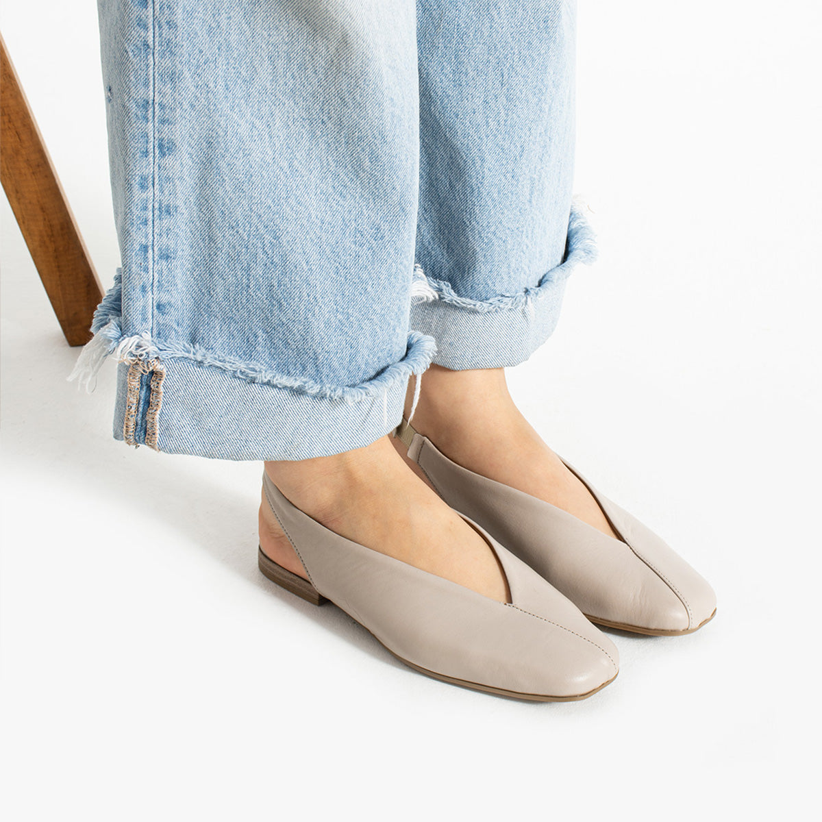 Tayba Kadın Hakiki Deri Arkası Açık Vizon Babet