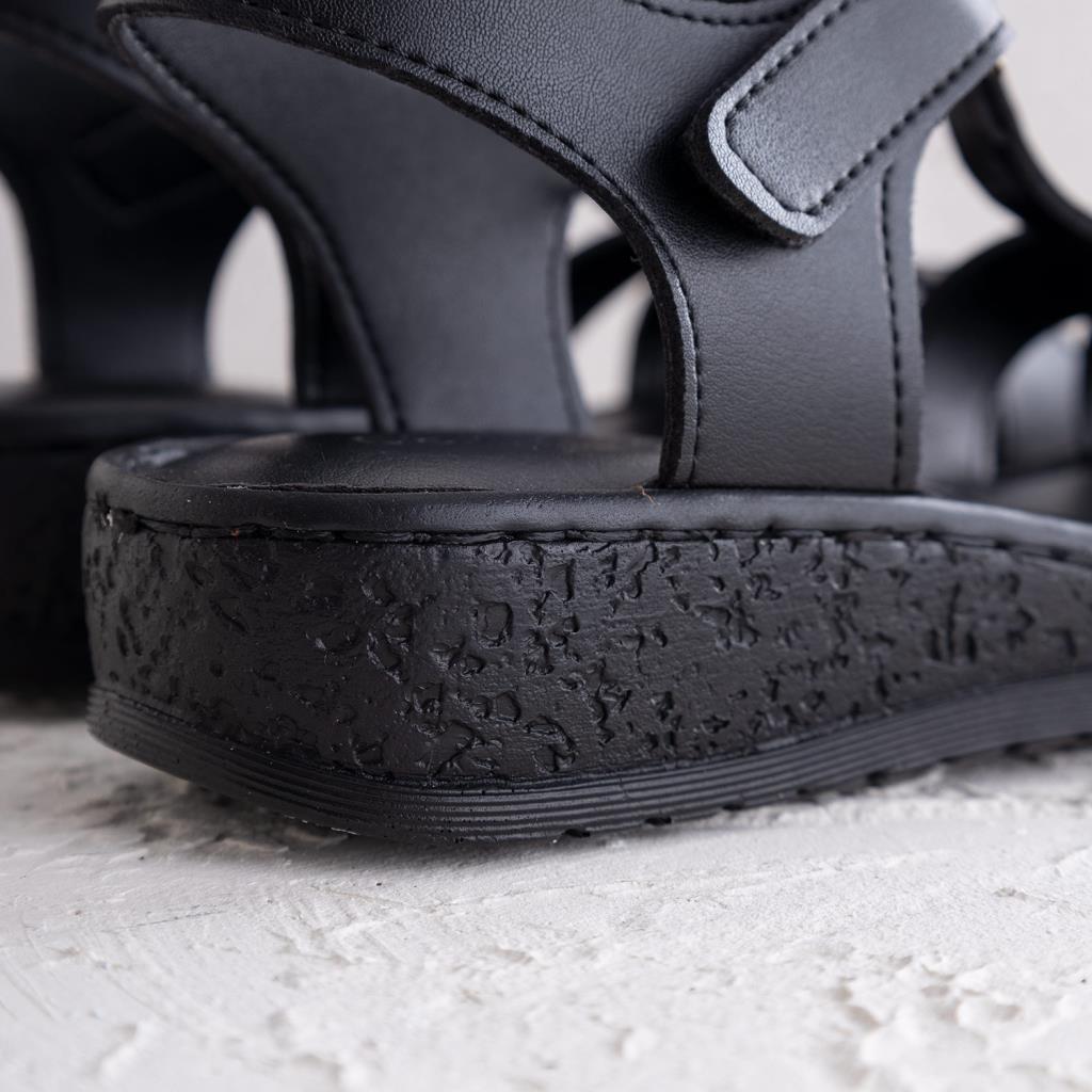 Travis Siyah Kadın Sandalet