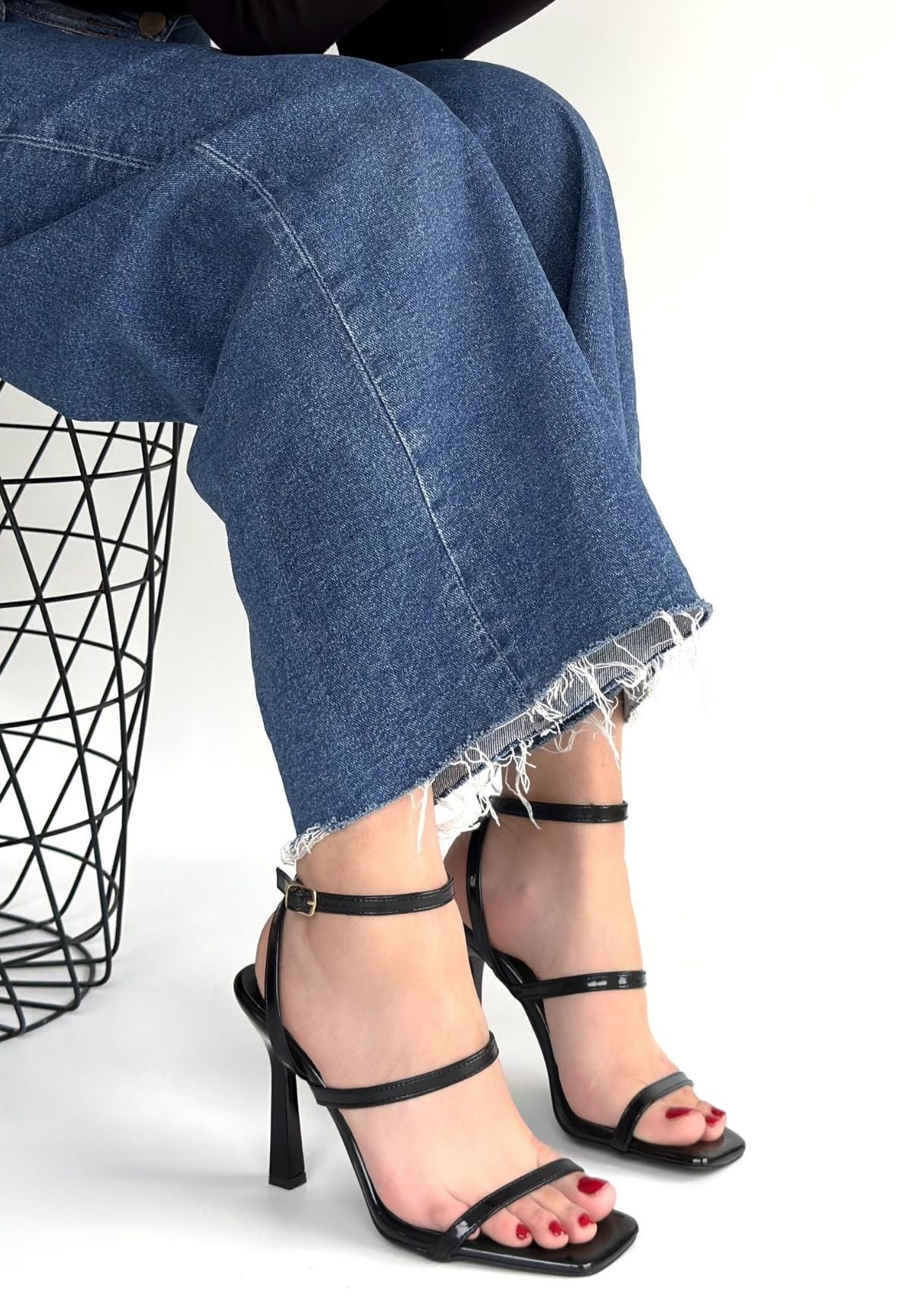 Umira Kadın Siyah Rugan Topuklu Ayakkabı