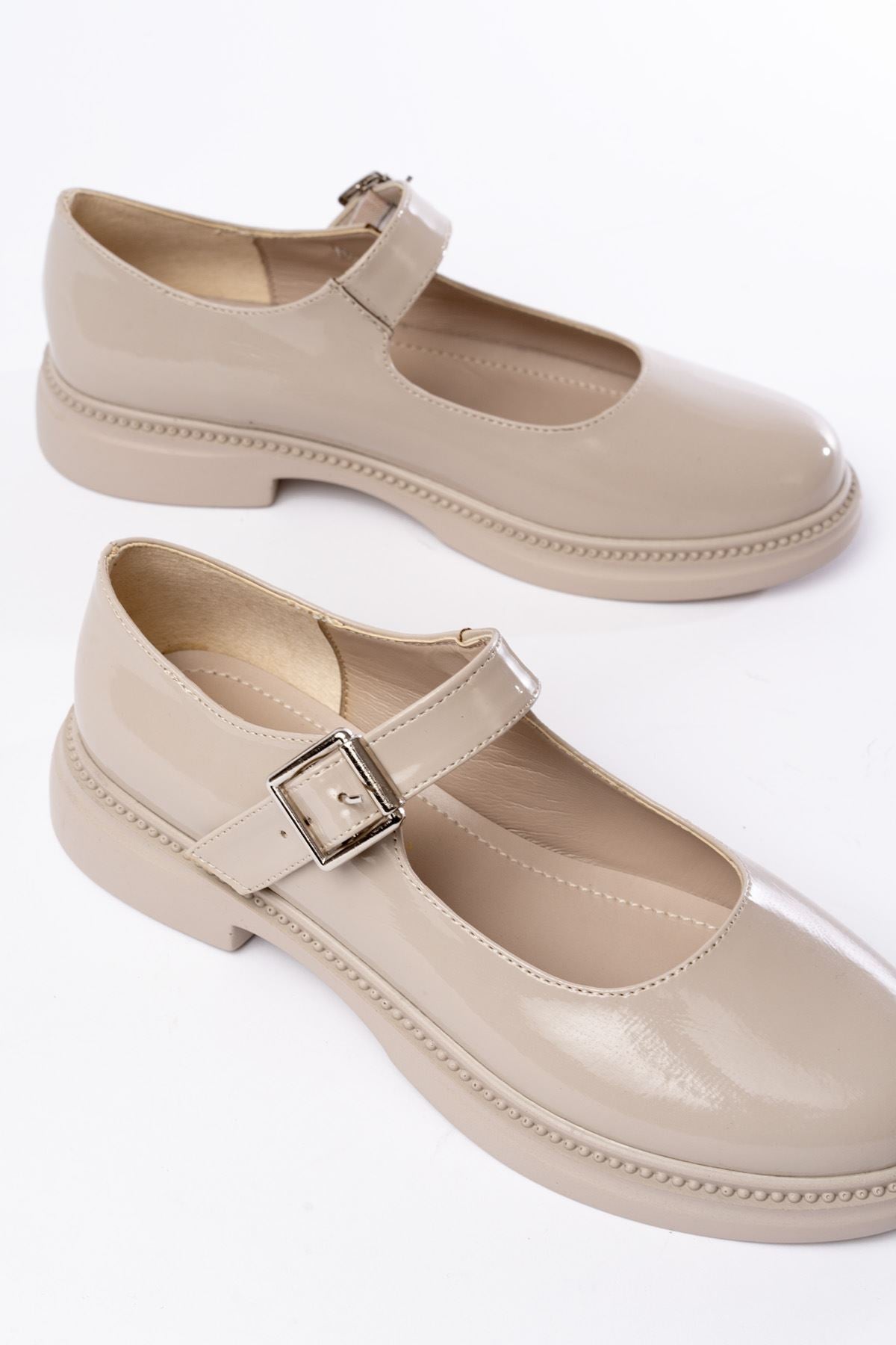 Hakesis Bej Rugan Günlük Babet Ayakkabı