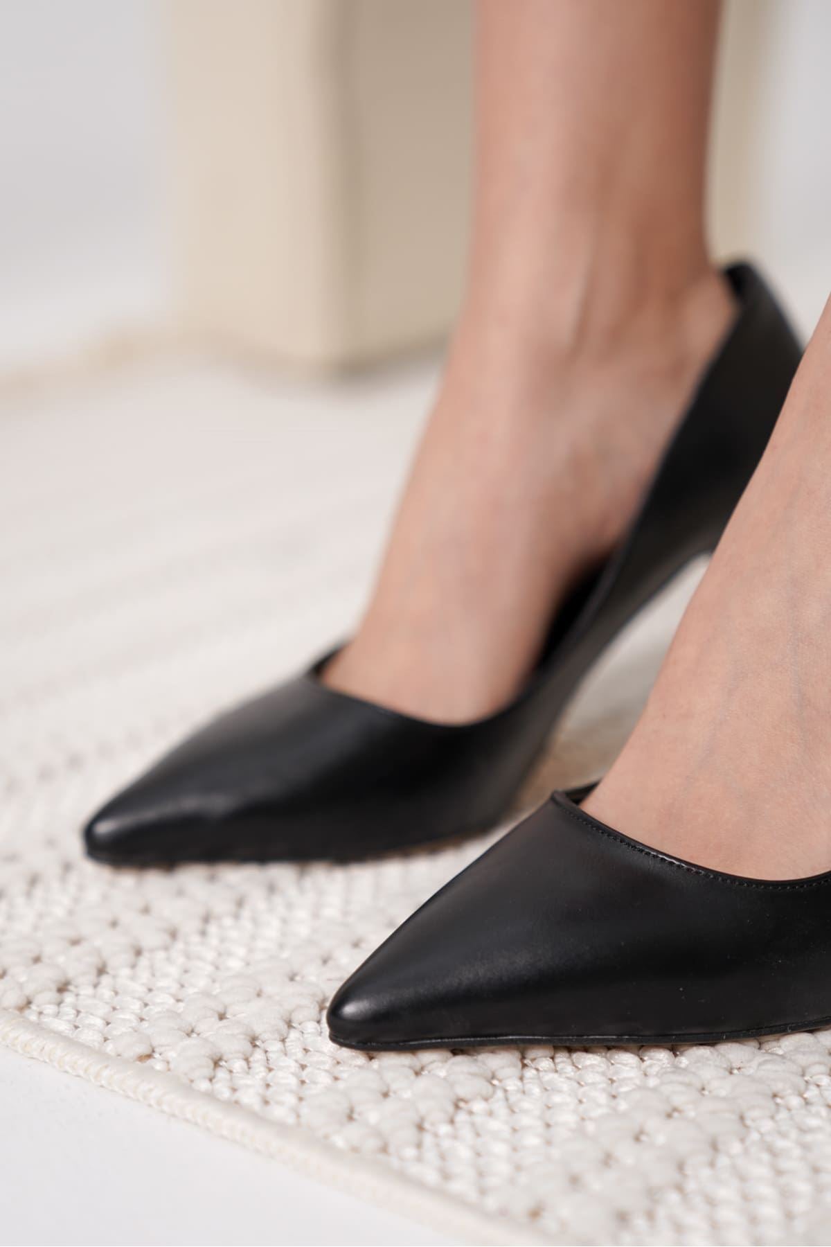 Zelena Kadın Mat Siyah Stiletto Topuklu Ayakkabı