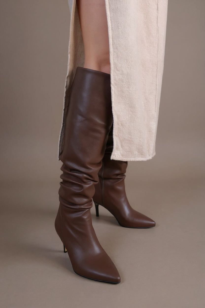 Zelya Kahverengi Topuklu Kadın Çizme