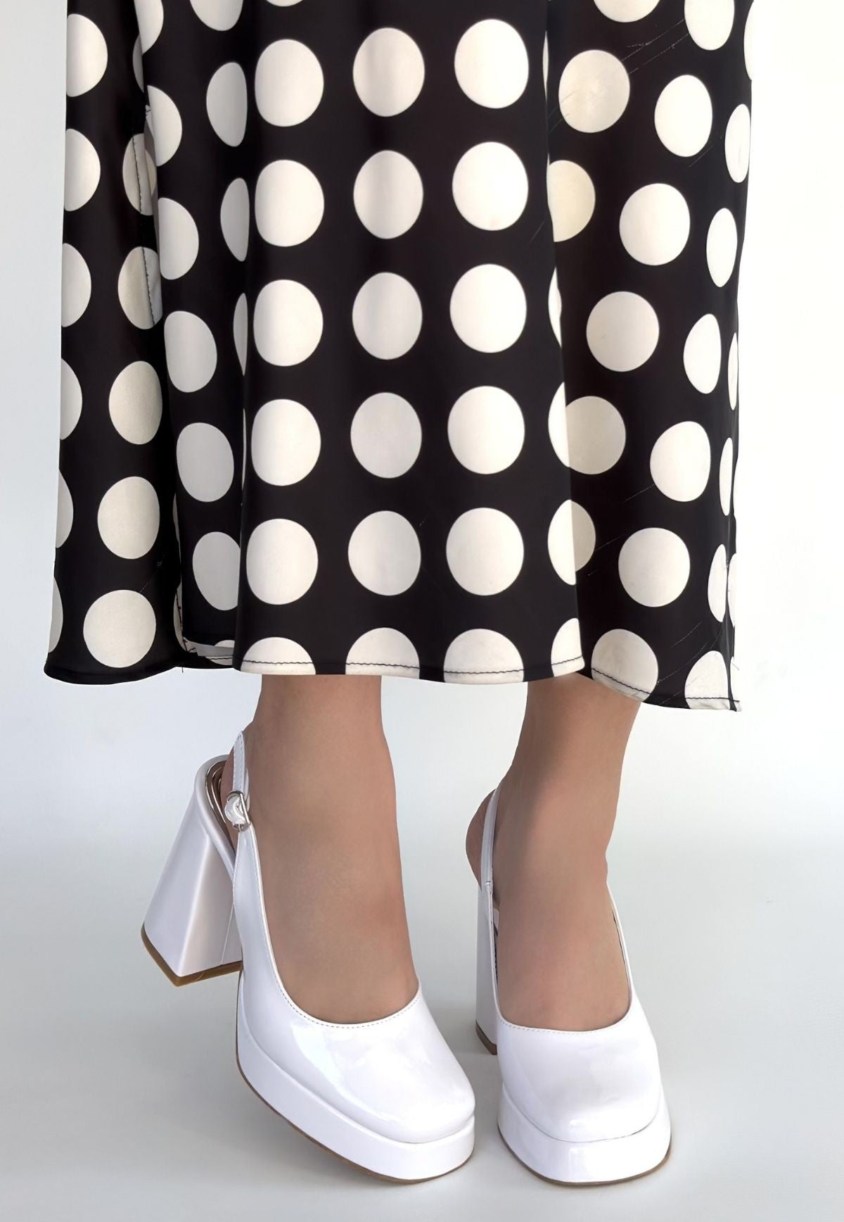 Zuda Kadın Beyaz Rugan Platform Topuklu Ayakkabı