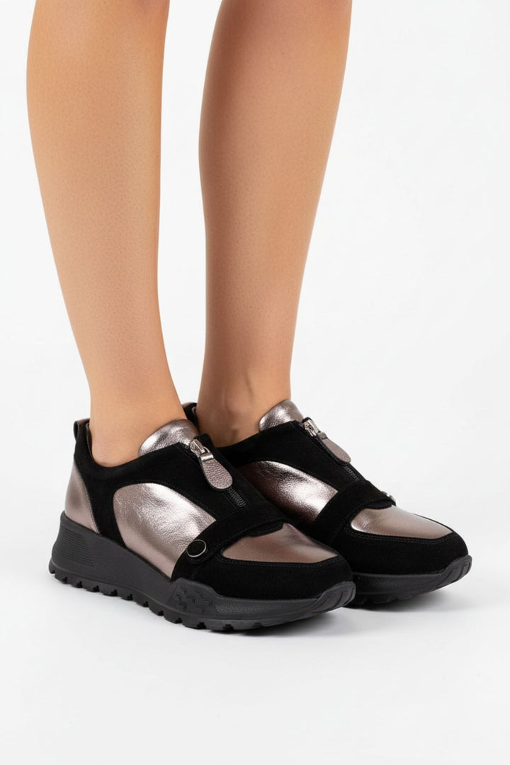 Robigo Kadın Hakiki Süet Deri Siyah Spor Ayakkabı