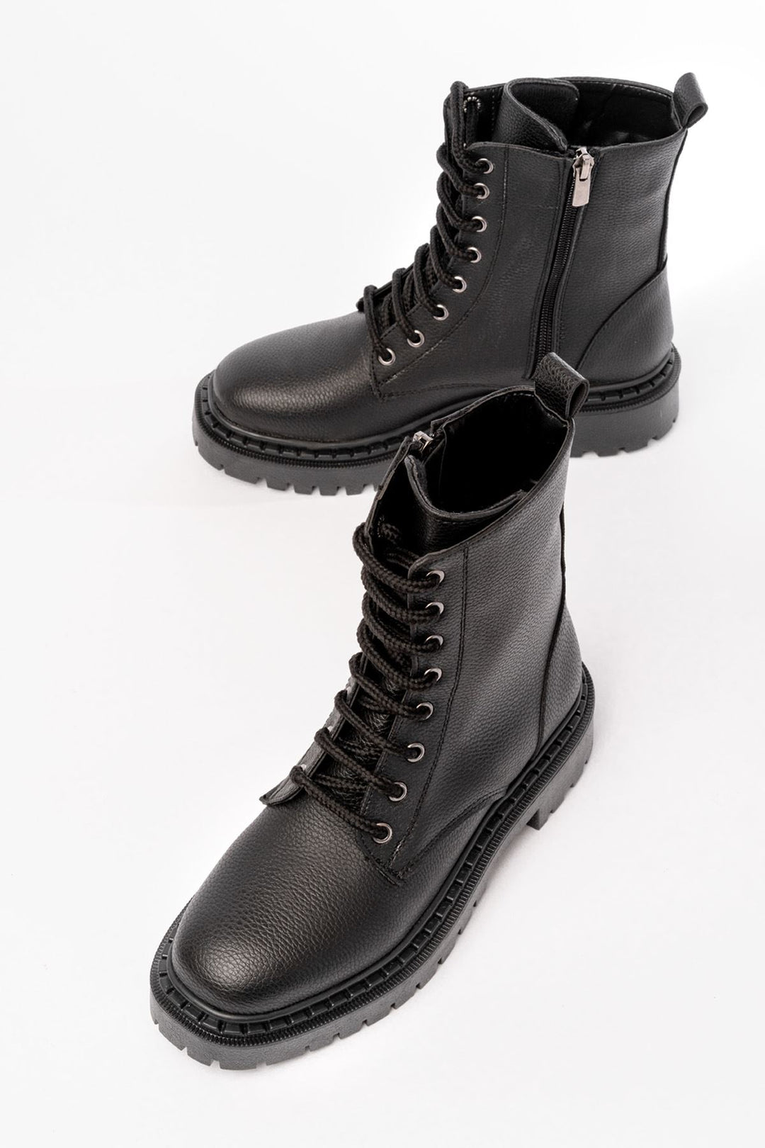 Reluna Siyah Luna Bağcıklı Fermuarlı Kadın Bot