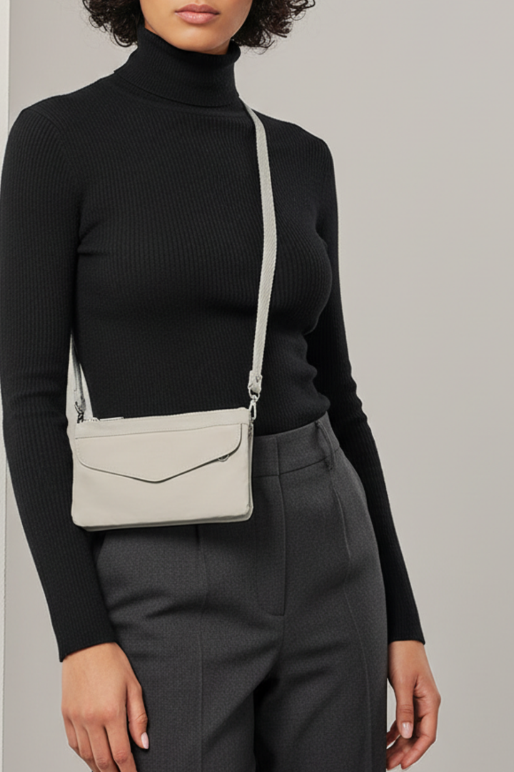 Kolek Küçük Boy Fermuarlı Su Geçirmez Kadın Çapraz Çanta