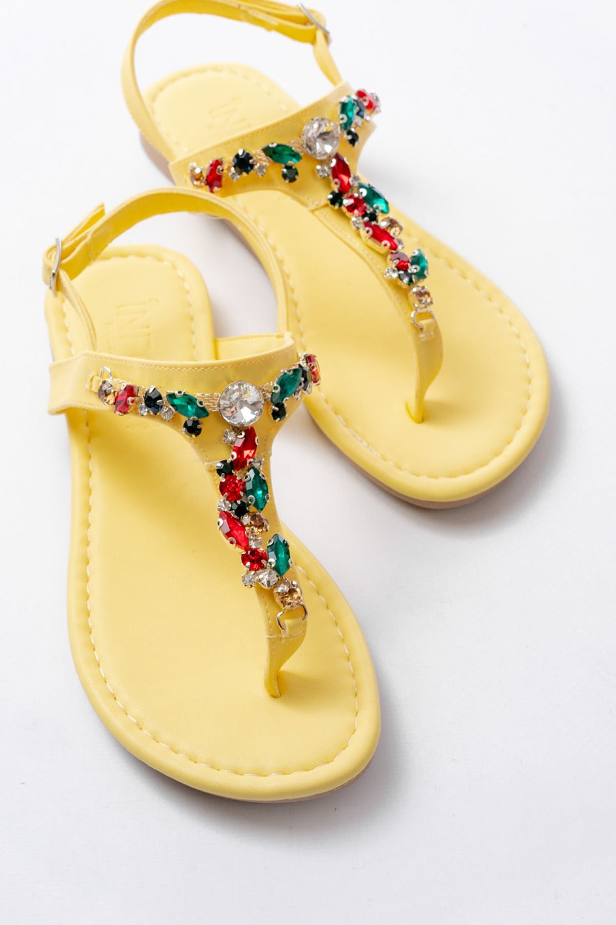 Bolvans Sarı Multi Taşlı Parmak Arası Kadın Sandalet