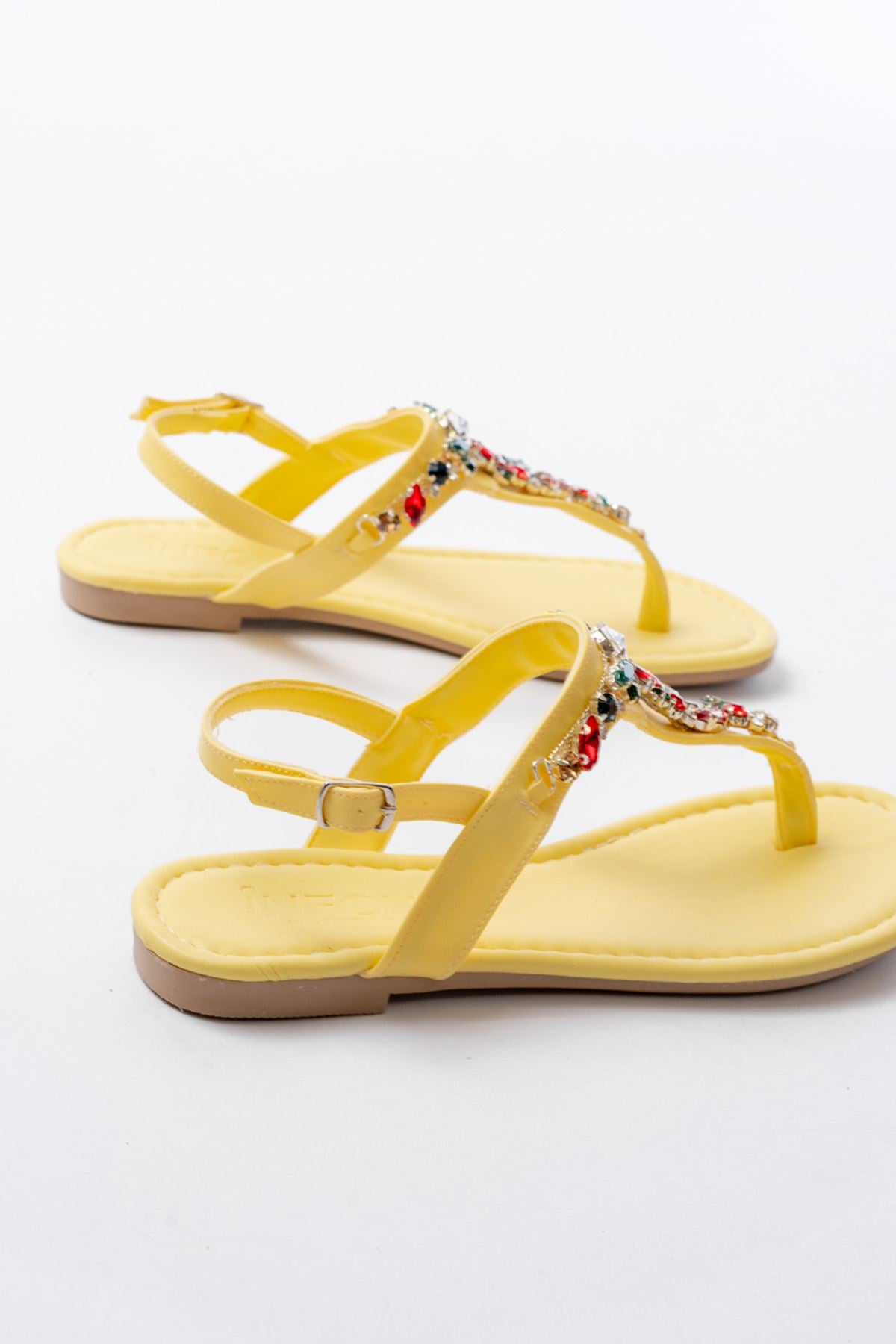 Bolvans Sarı Multi Taşlı Parmak Arası Kadın Sandalet
